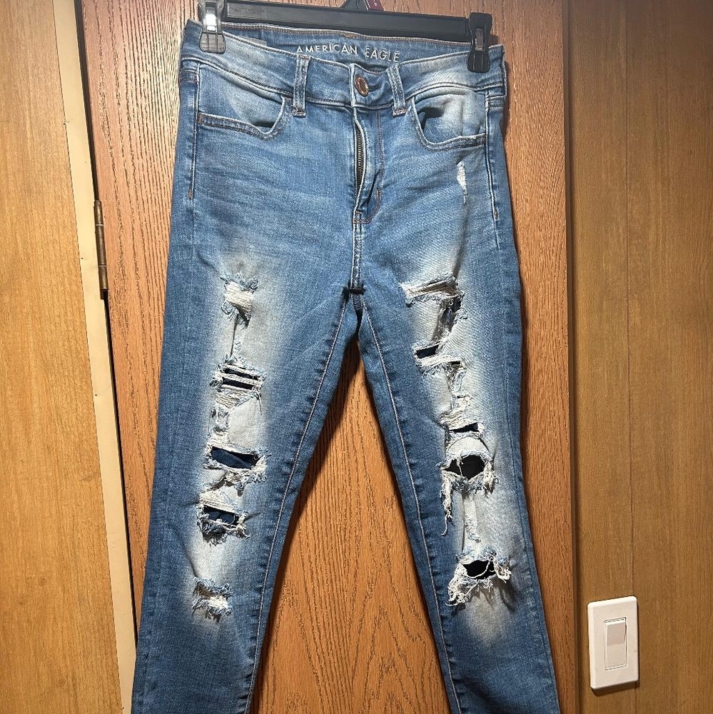 American Eagle Outfitters Ripped Blue Skinny Jeans